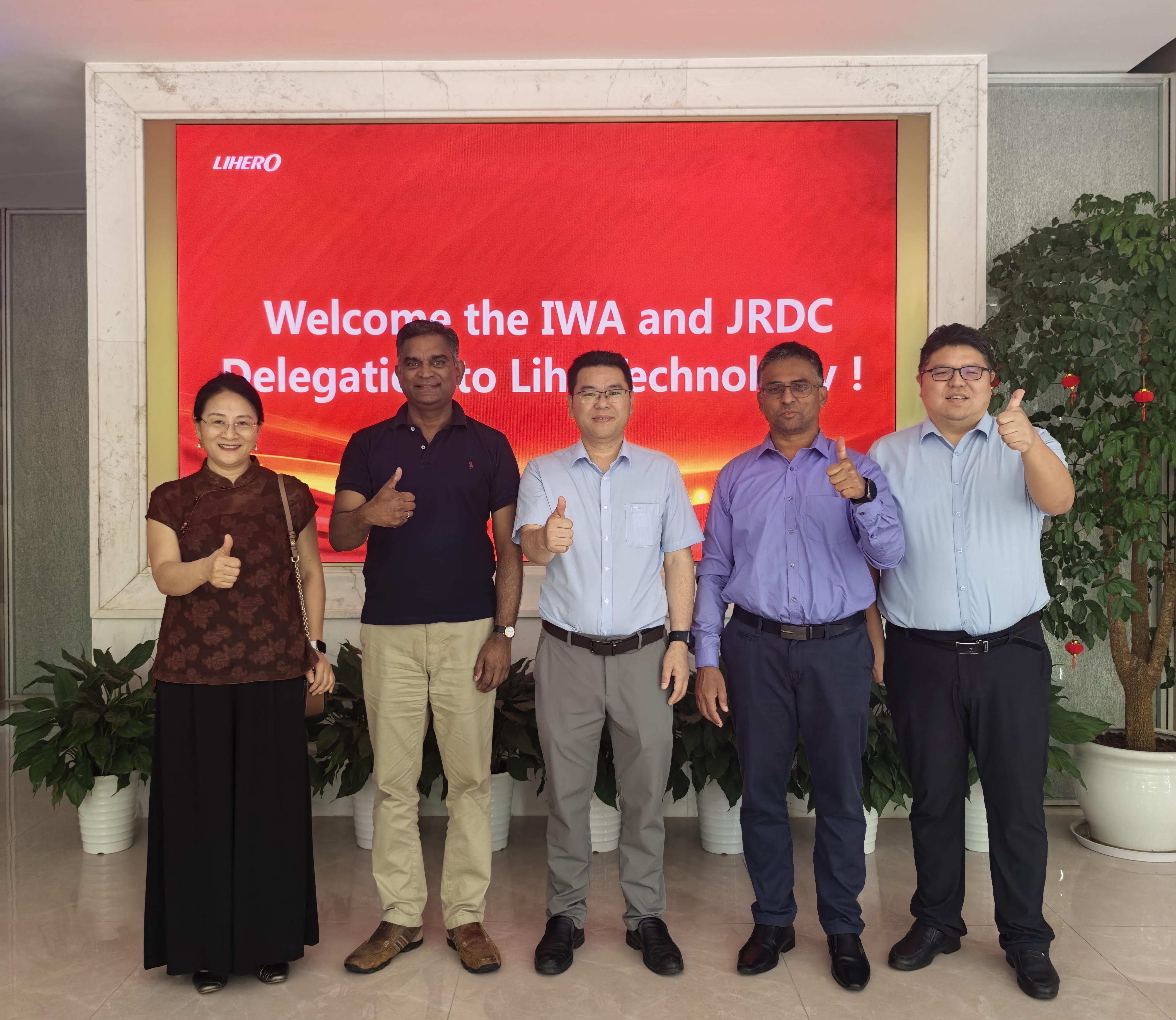 President of the International Water Association (IWA) Visits Lihero and Commends Automated Water Quality Monitoring Technology
